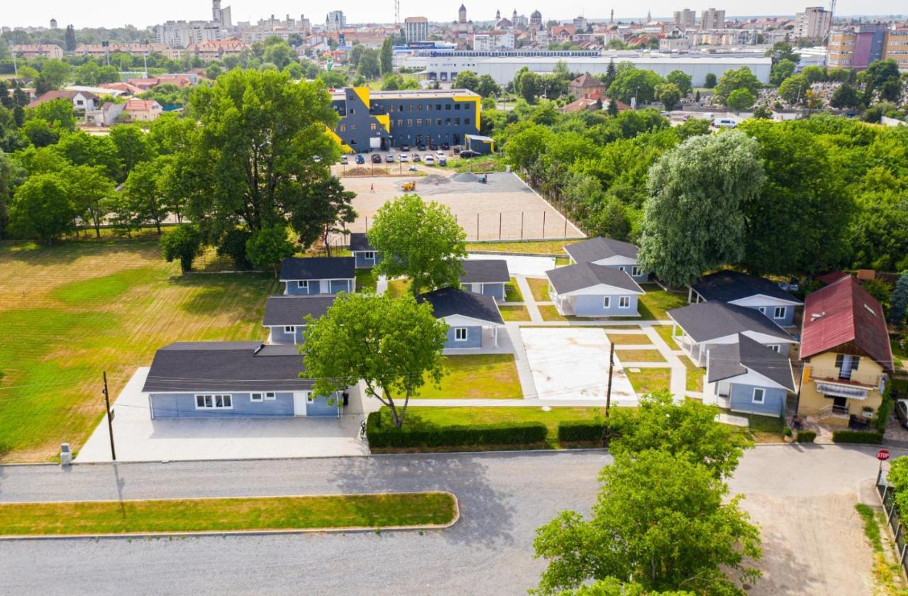 Апарт отель Poiana Cu Flori Сату-Маре Экстерьер фото